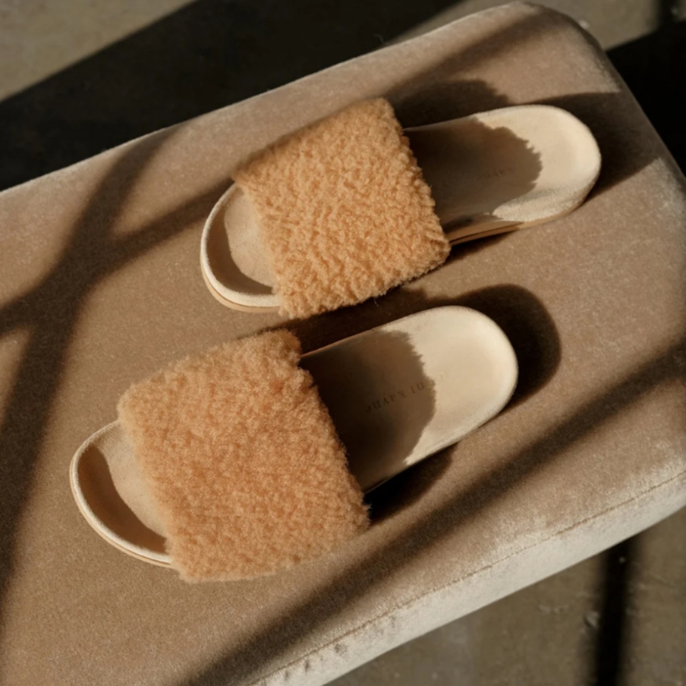Jenni Kayne Shearling Slide Sandal 38 Natural